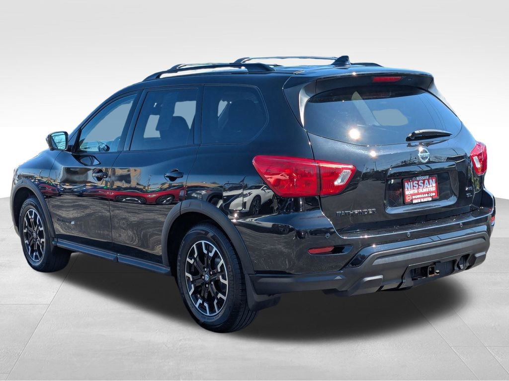 Used 2019 Nissan Pathfinder SL w/ Rock Creek Edition image 10