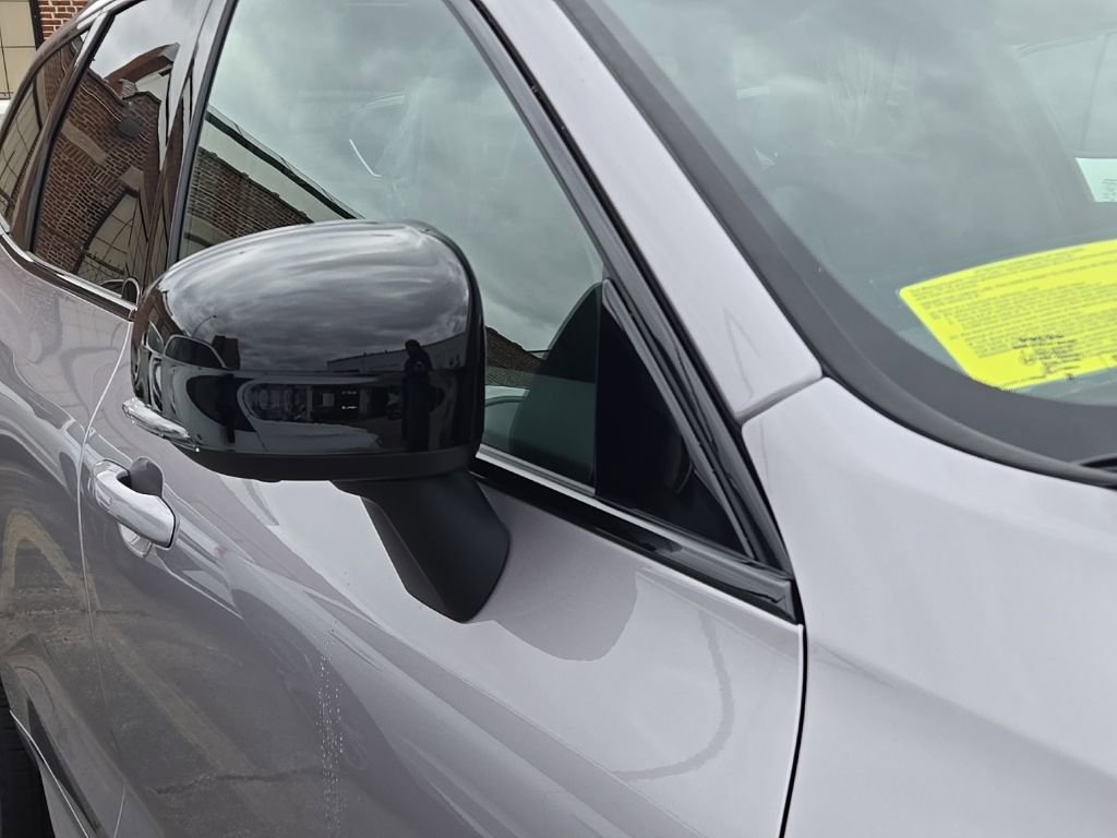 New 2026 Volvo XC60 B5 Plus w/ Protection Package Premier image 5