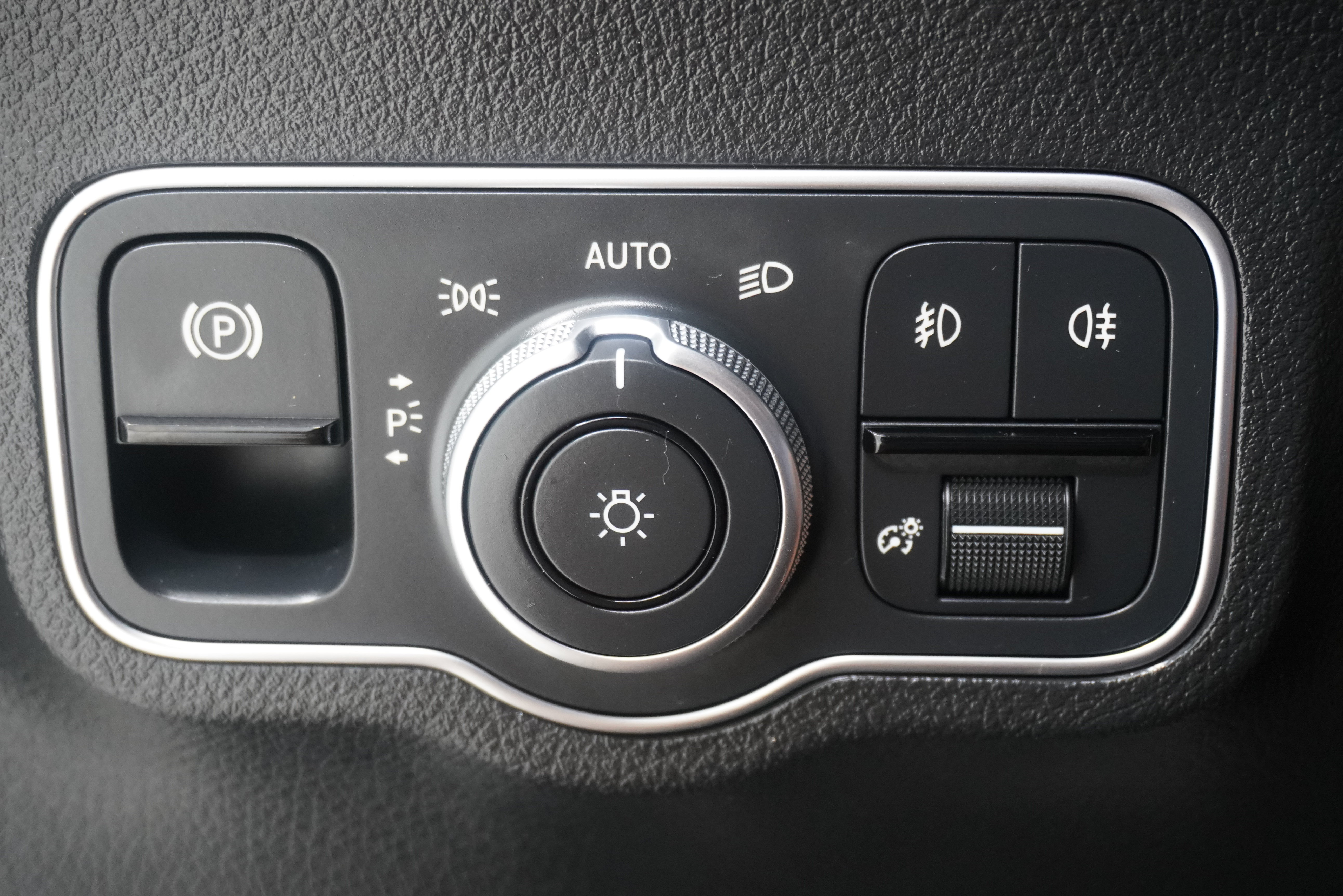 Used 2024 Mercedes-Benz GLA 250 image 26