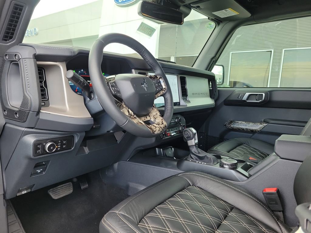 New 2025 Ford Bronco Outer Banks image 20