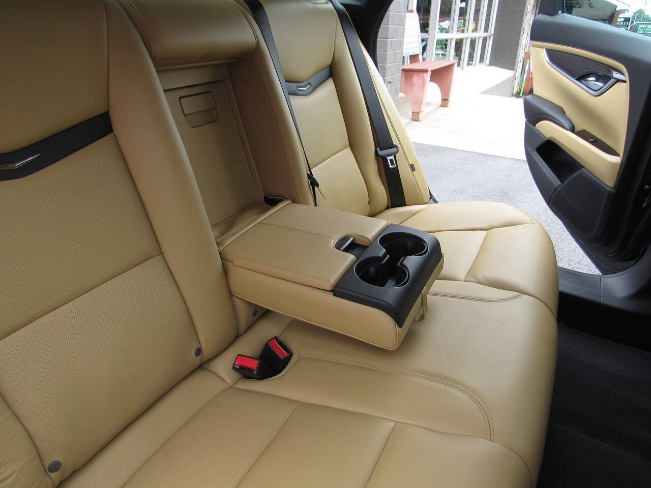 Used 2013 Cadillac XTS Luxury w/ Driver Awareness Package FWD image 23