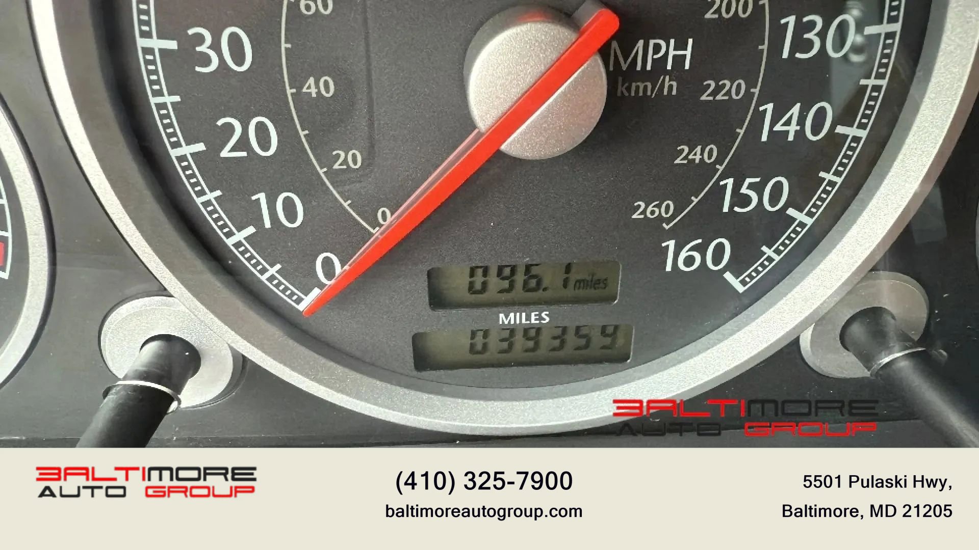 Used 2007 Chrysler Crossfire Limited RWD image 35