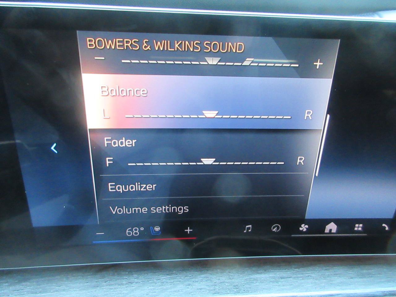 Used 2023 BMW 760i xDrive AWD/4WD image 68