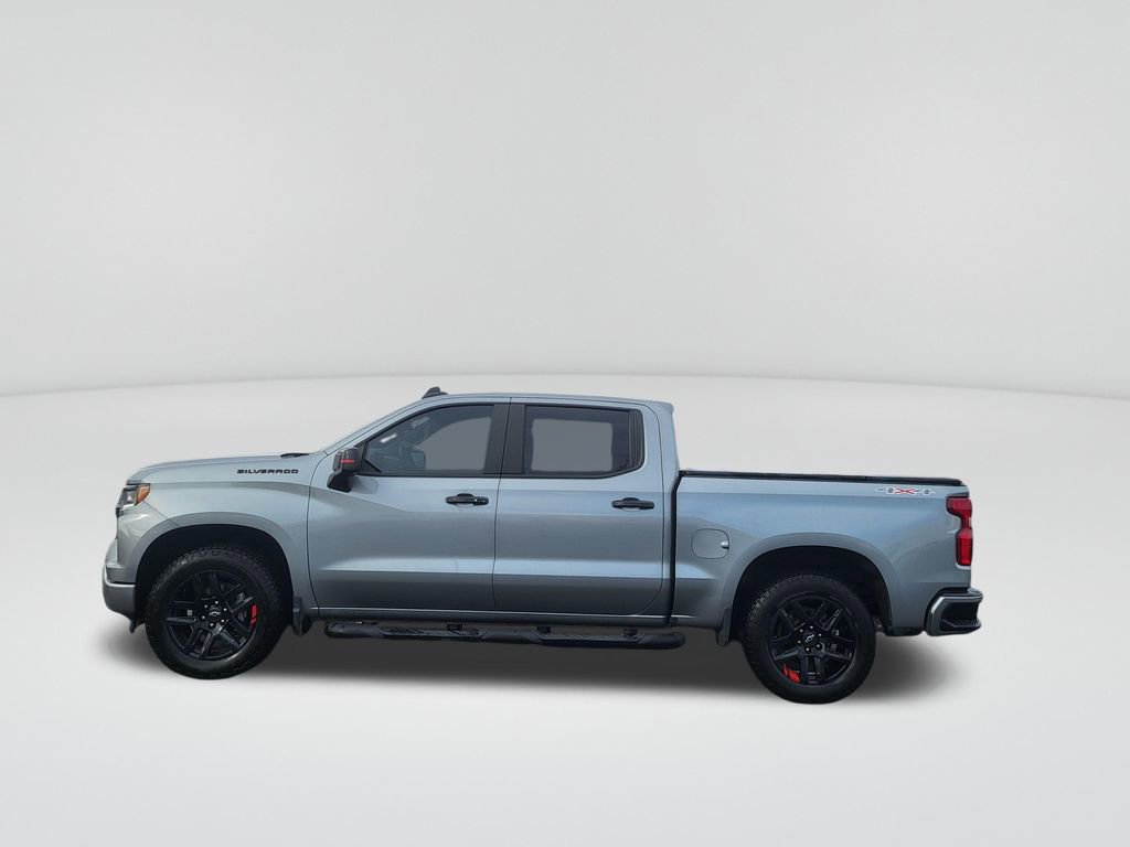Used 2023 Chevrolet Silverado 1500 RST w/ Redline Edition image 2