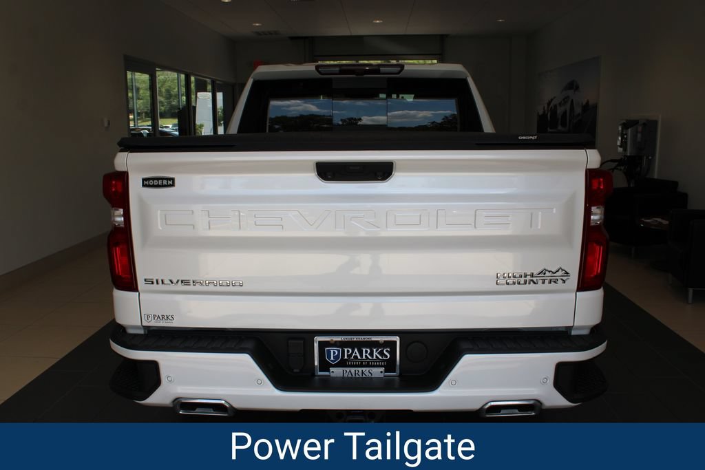 Certified 2024 Chevrolet Silverado 1500 High Country w/ High Country Premium Package AWD/4WD image 31