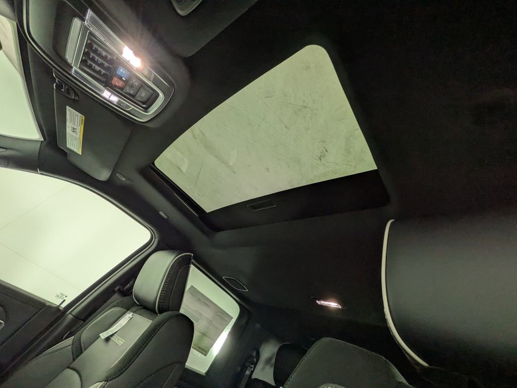 New 2026 RAM 2500 Laramie AWD/4WD image 29