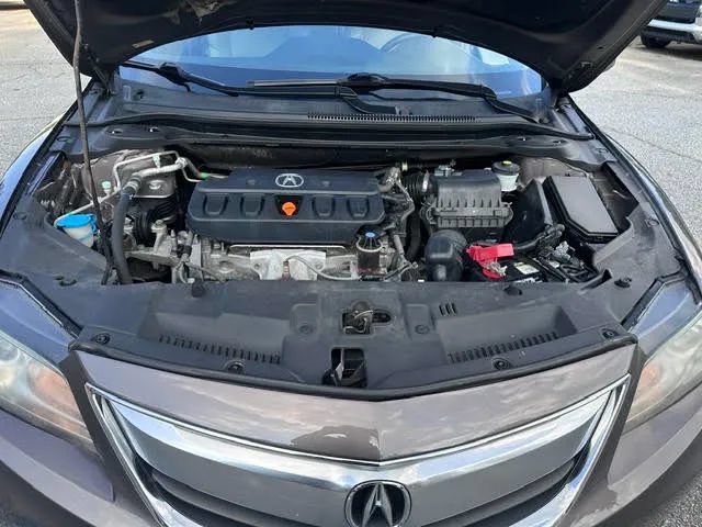 Used 2015 Acura ILX w/ Technology Package FWD image 18