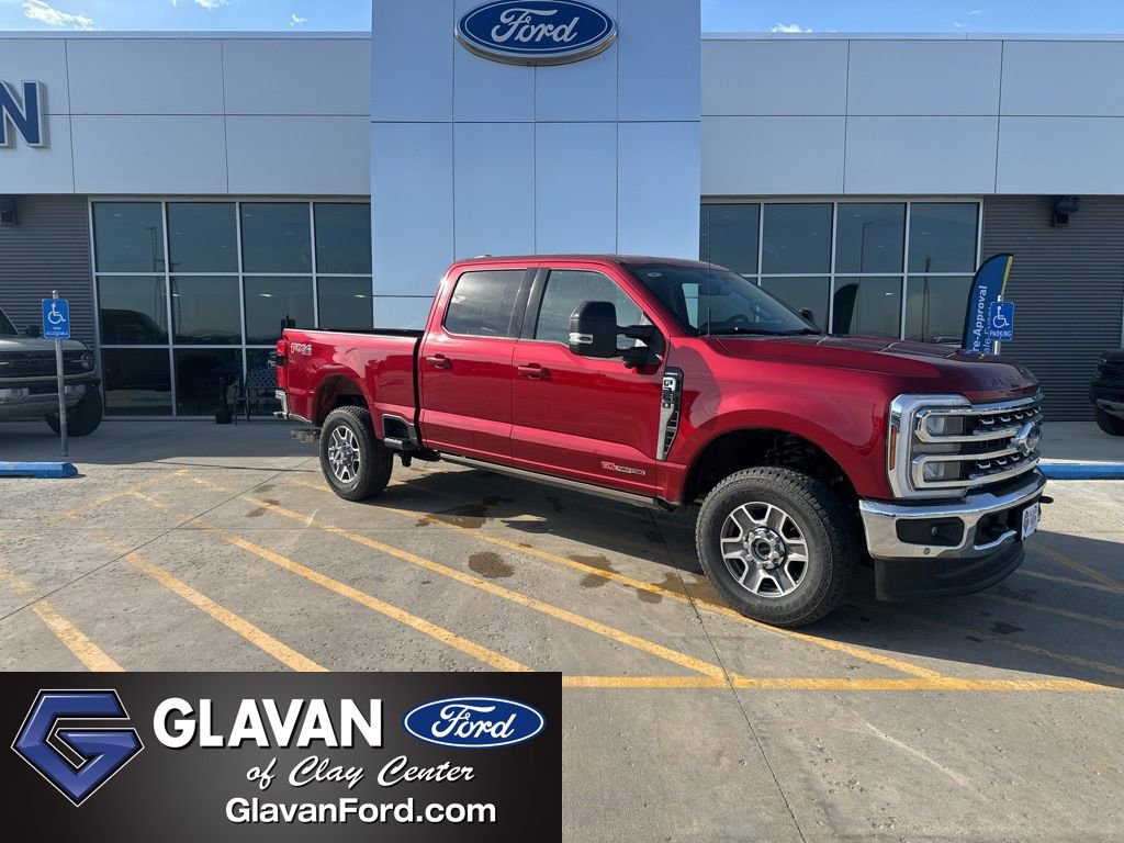 New 2026 Ford F350 Lariat w/ Lariat Ultimate Package