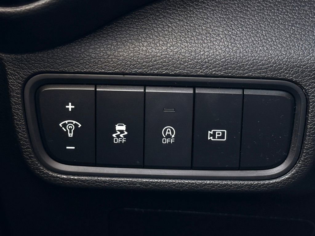 Used 2023 Kia Soul GT-Line image 25