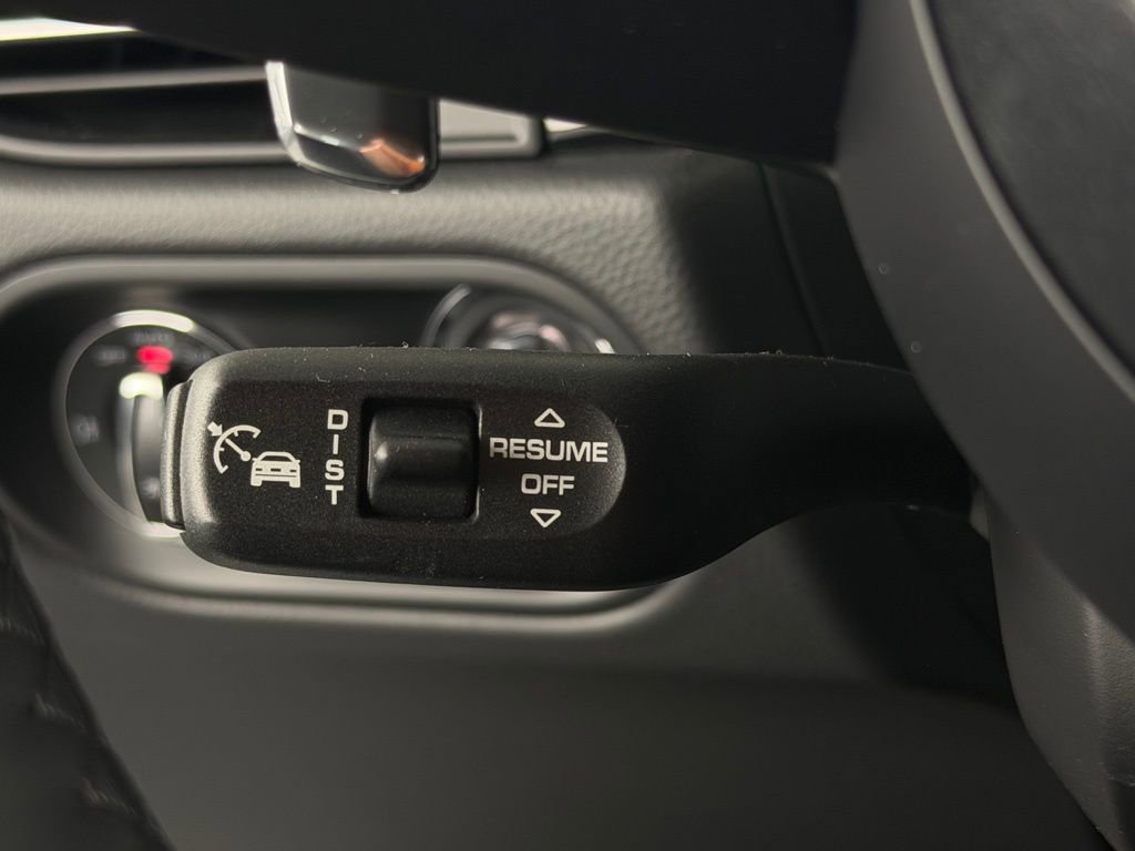 New 2026 Porsche Macan S image 26