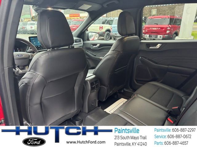 New 2026 Ford Escape ST-Line w/ Tech Pack #1 AWD/4WD image 18