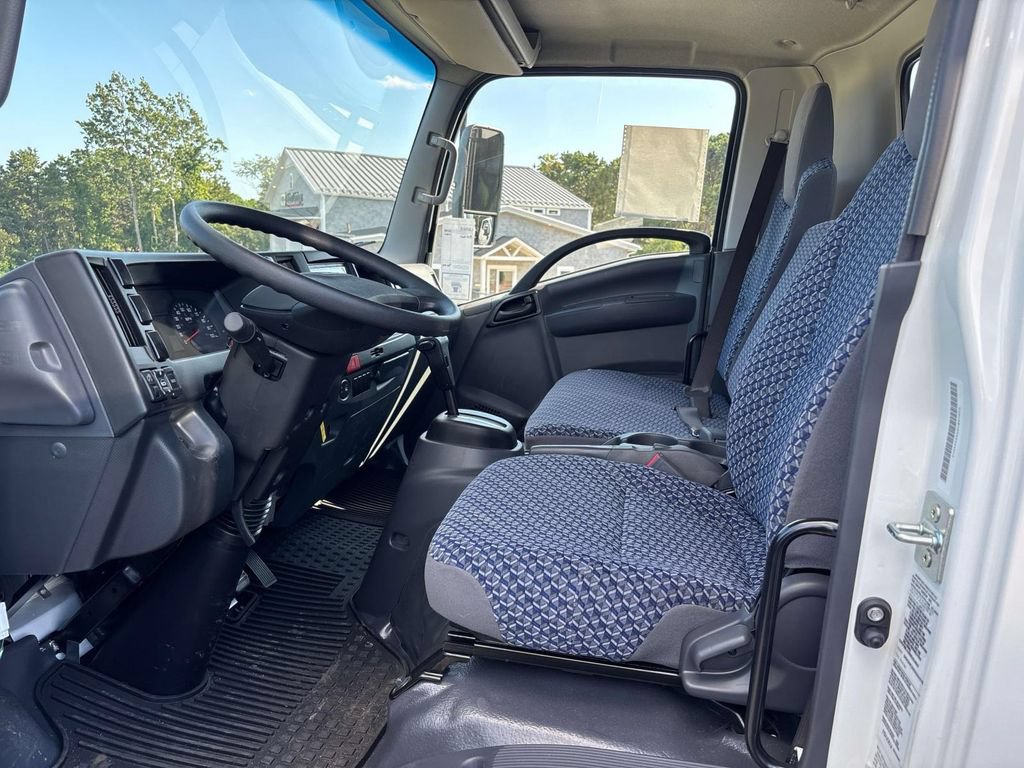 New 2025 Chevrolet Low Cab Forward RWD image 5
