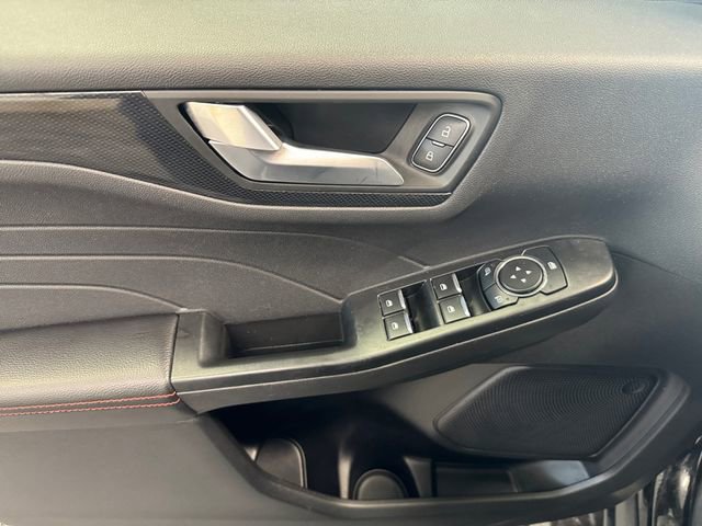 Used 2025 Ford Escape ST-Line Select w/ Tech Pack #1 image 25