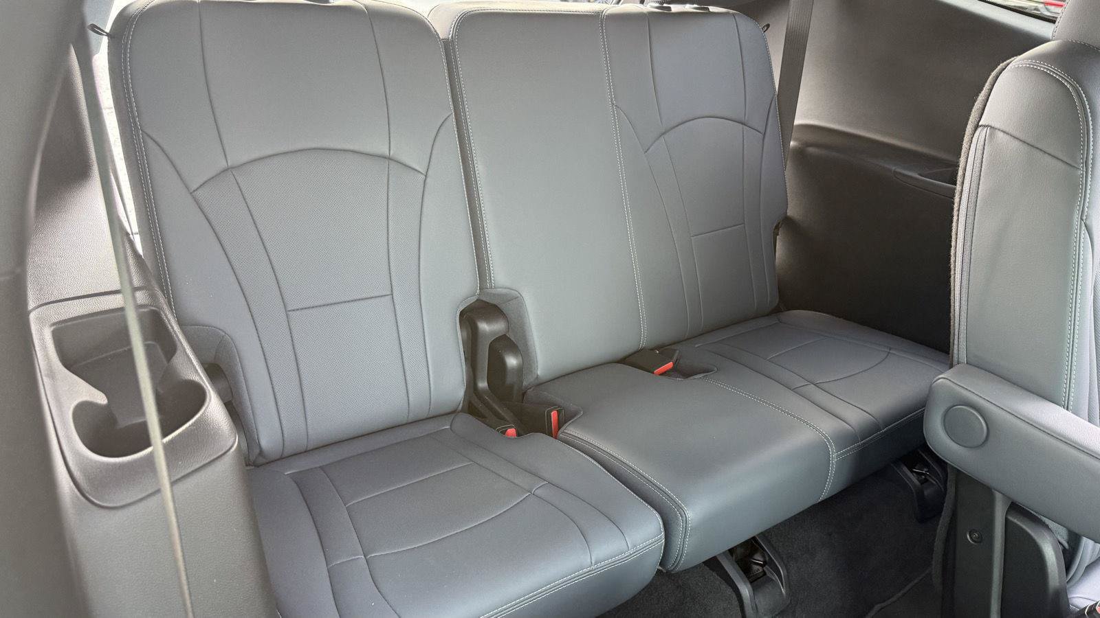 Used 2023 Buick Enclave Essence w/ Experience Buick Package FWD image 22