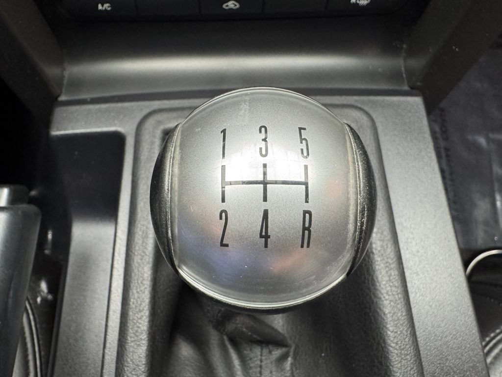 Used 2006 Ford Mustang GT Premium RWD image 20