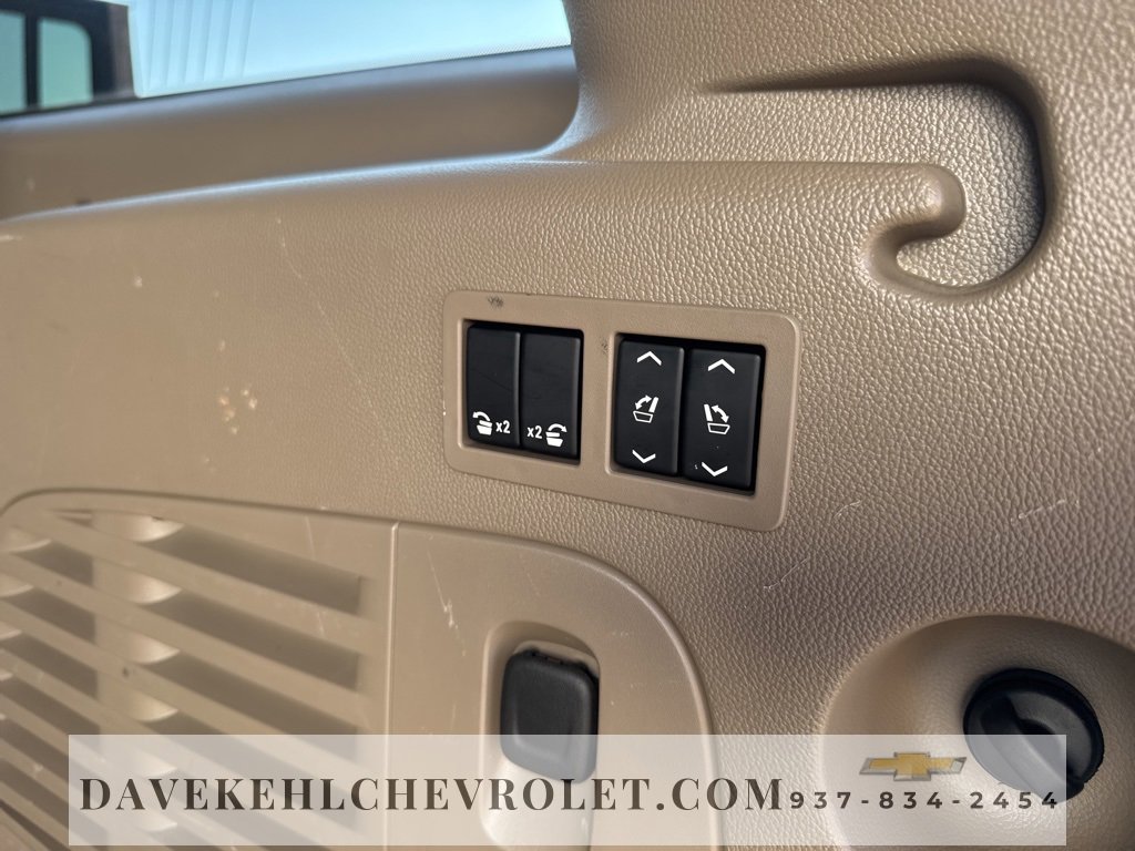 Used 2017 Chevrolet Suburban Premier image 40