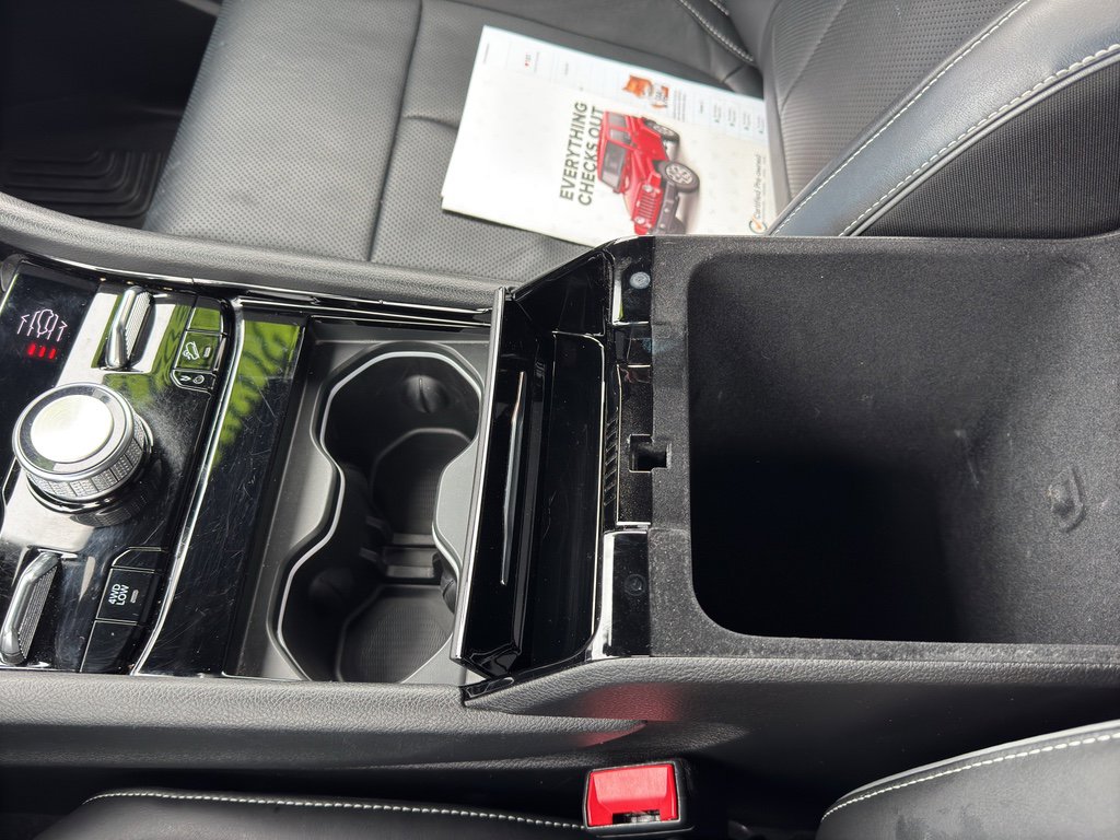 Certified 2022 Jeep Grand Cherokee Overland w/ Adv Protech Group III image 29