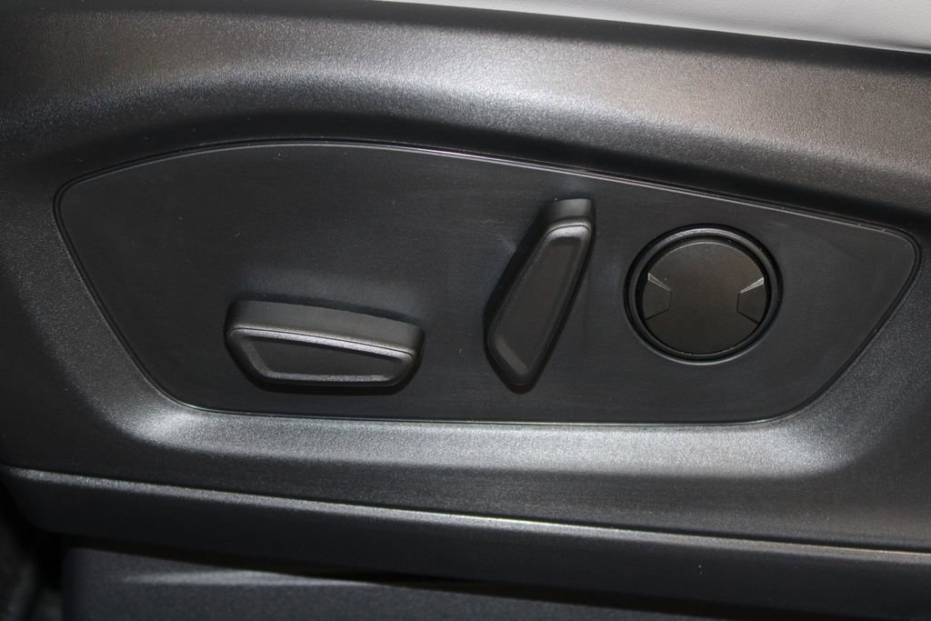 New 2026 Ford Explorer Active image 15