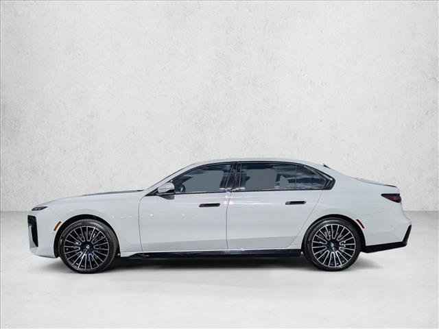Used 2025 BMW 740i RWD image 9