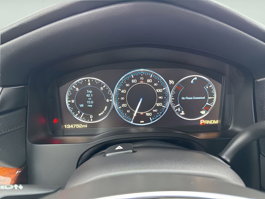 Used 2015 Cadillac Escalade Luxury image 36