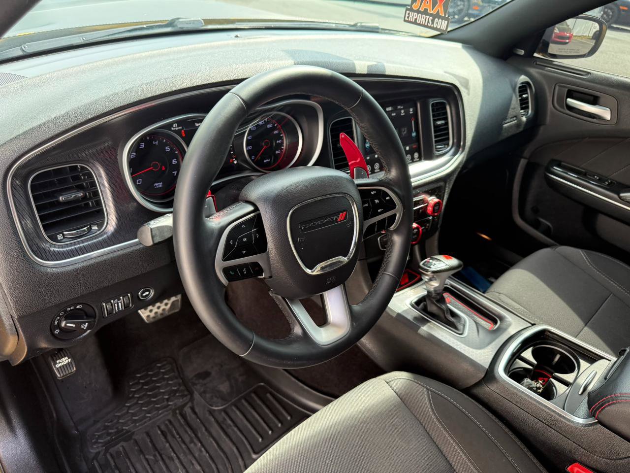 Used 2017 Dodge Charger R/T image 30