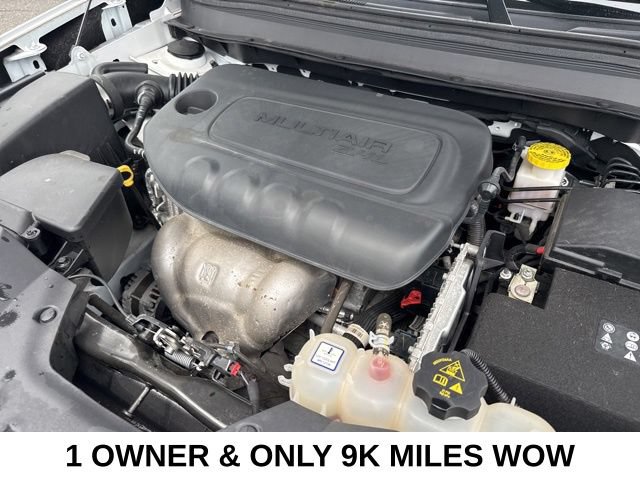 Used 2020 Jeep Cherokee Latitude Plus AWD/4WD image 25