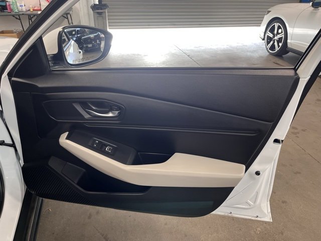 Used 2024 Honda Accord EX image 12