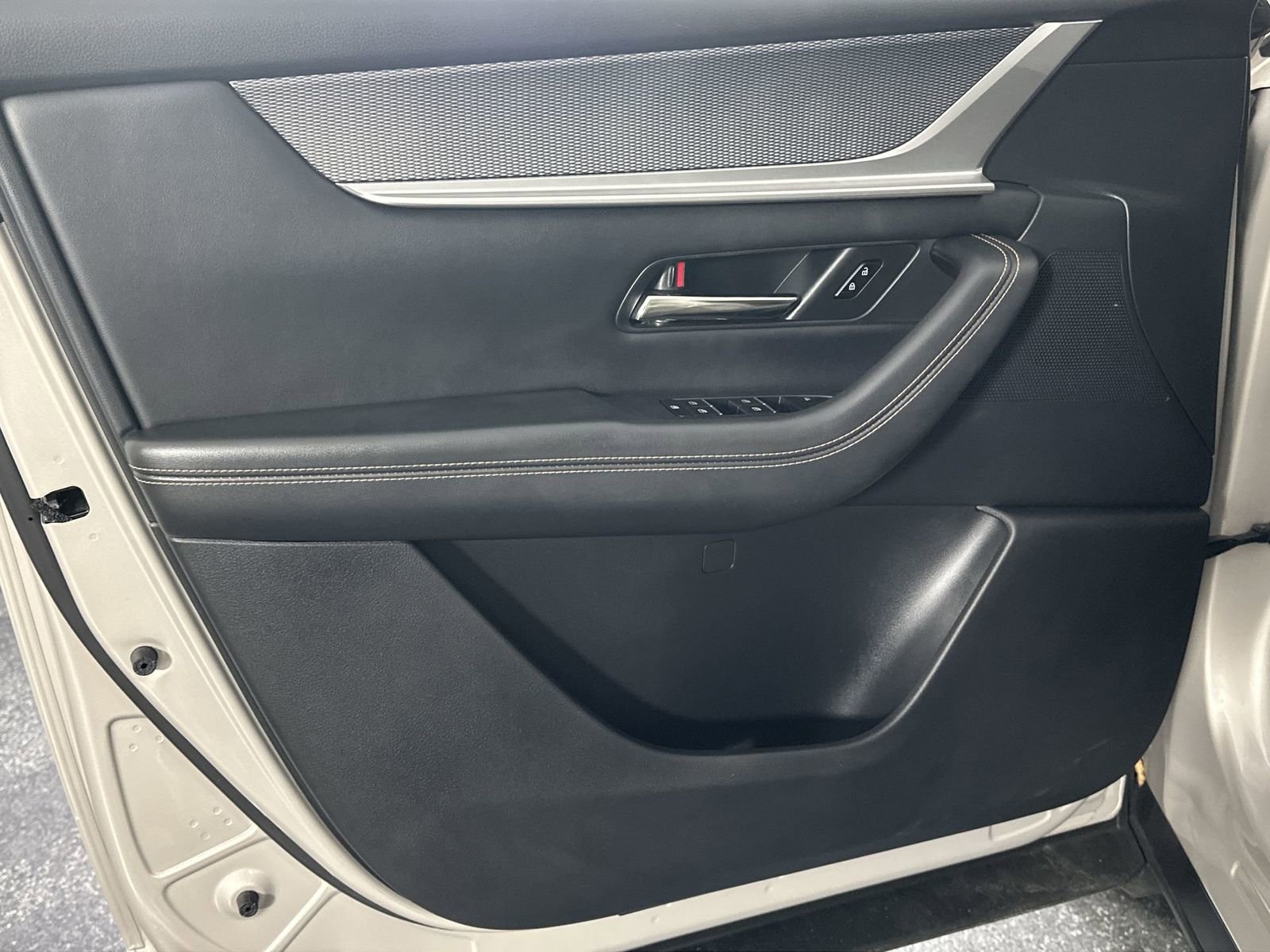 Used 2024 MAZDA CX-90 3.3 Turbo w/ Preferred Package image 28