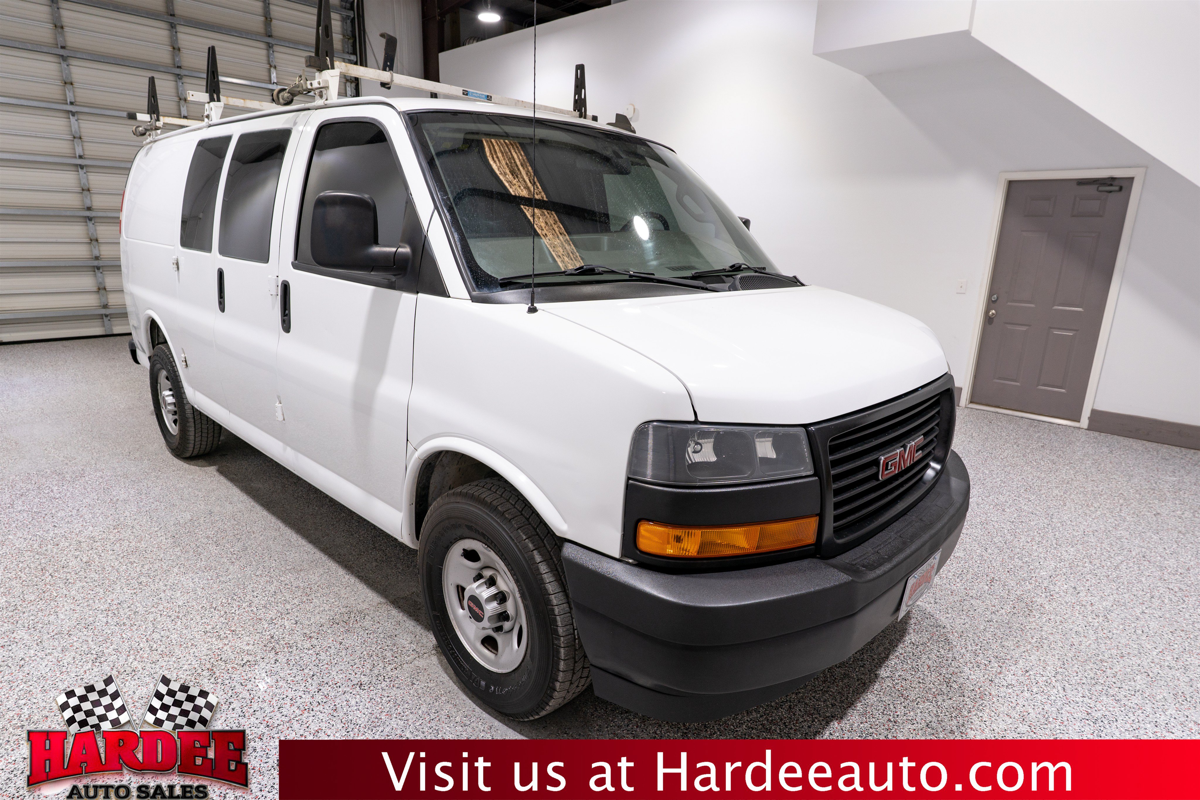Used 2019 GMC Savana 2500 w/ Driver Convenience Package RWD image 6