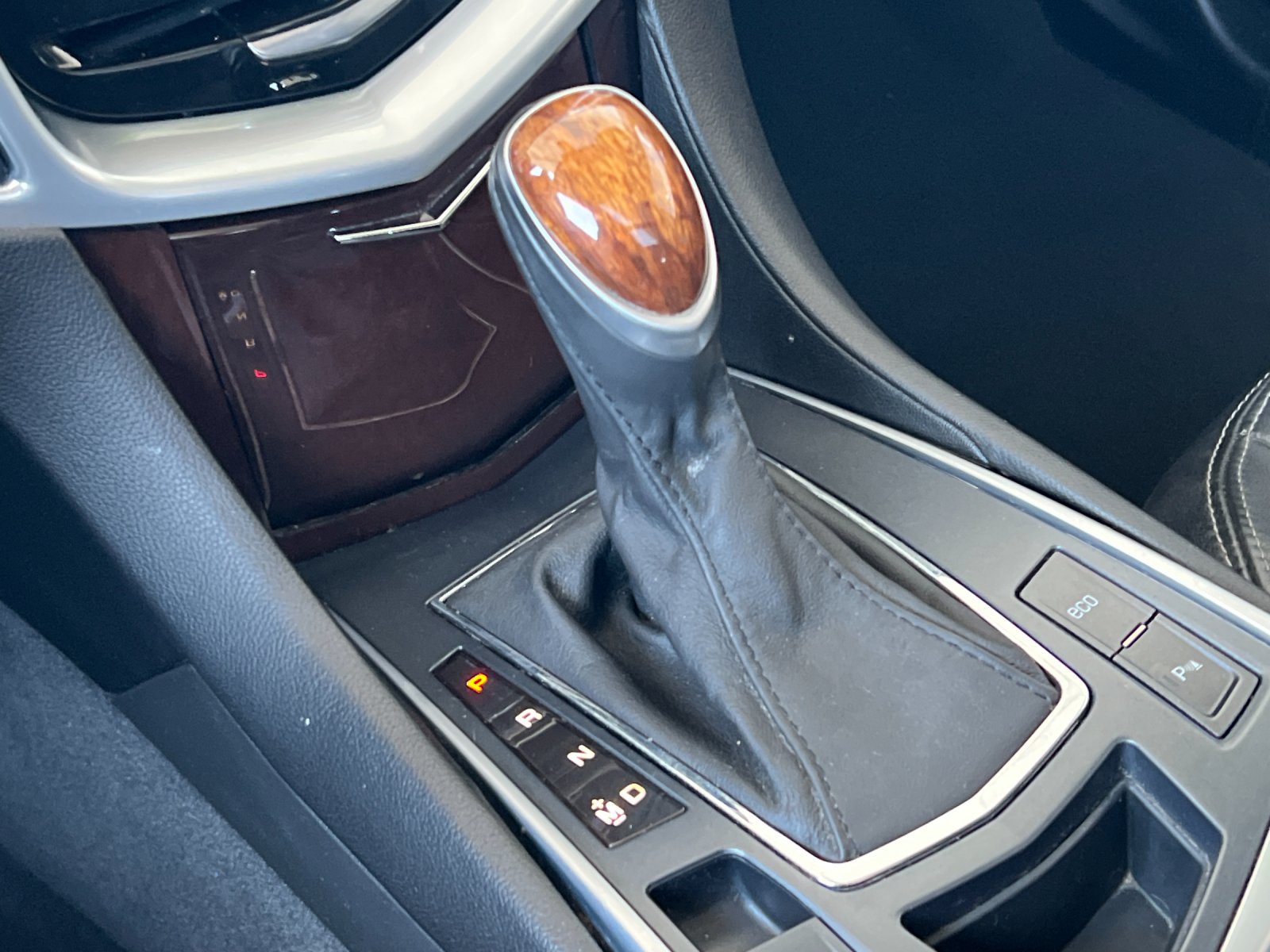 Used 2015 Cadillac SRX Luxury FWD image 20