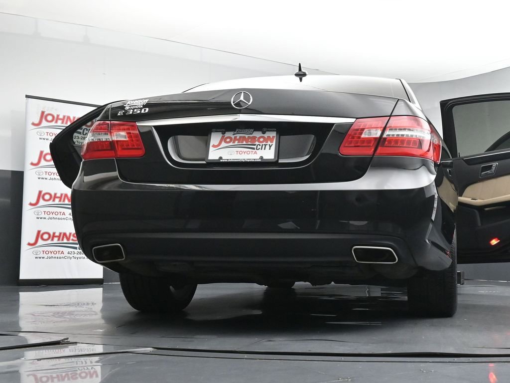 Used 2011 Mercedes-Benz E 350 Sedan image 43