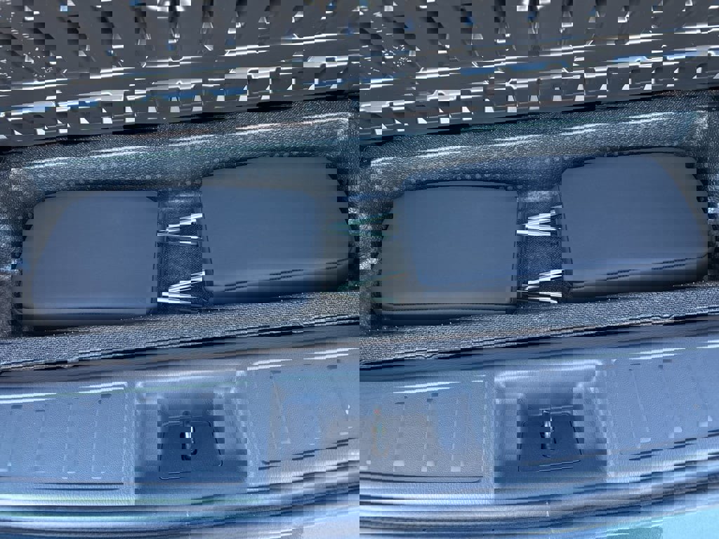 New 2025 Mitsubishi Outlander SE image 34