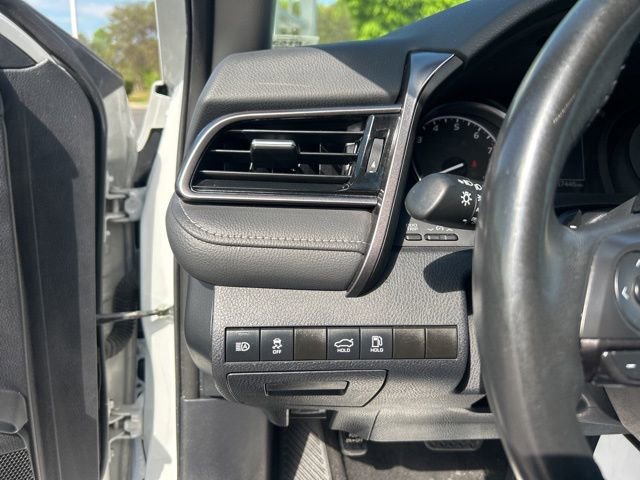 Used 2024 Toyota Camry SE image 28