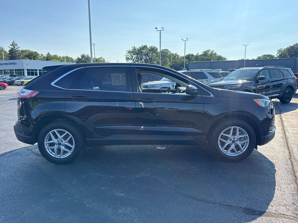 Used 2024 Ford Edge SEL w/ Convenience Package AWD/4WD image 6