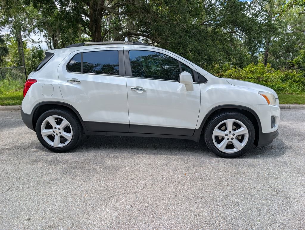 Used 2016 Chevrolet Trax LTZ FWD image 8