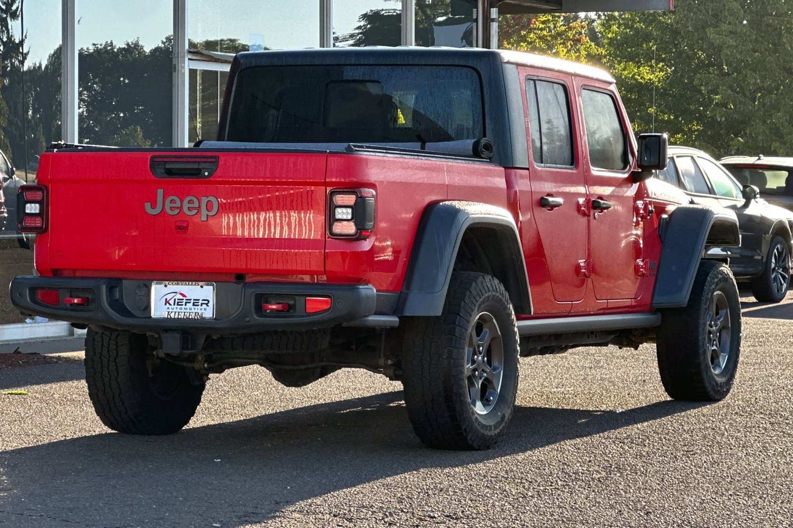 Used 2020 Jeep Gladiator Rubicon image 4