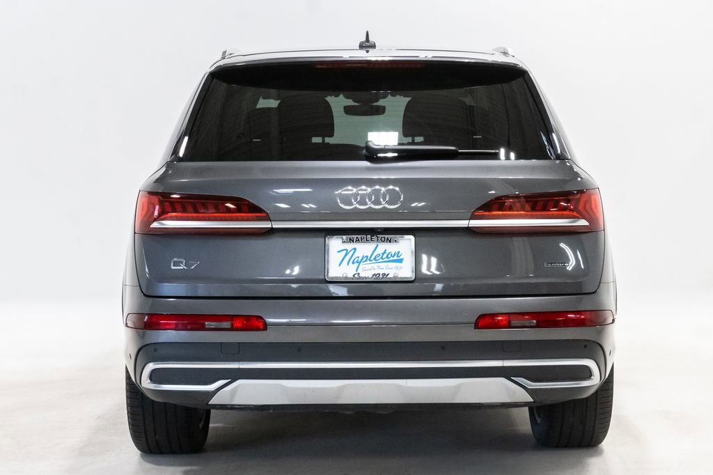 Used 2023 Audi Q7 3.0T Premium w/ Convenience Package image 29