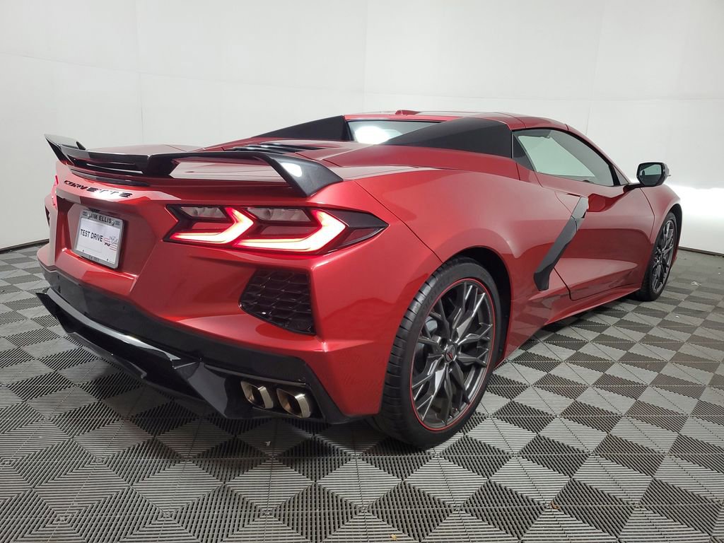 Used 2024 Chevrolet Corvette Stingray Premium Conv w/ Z51 Performance Package RWD image 6