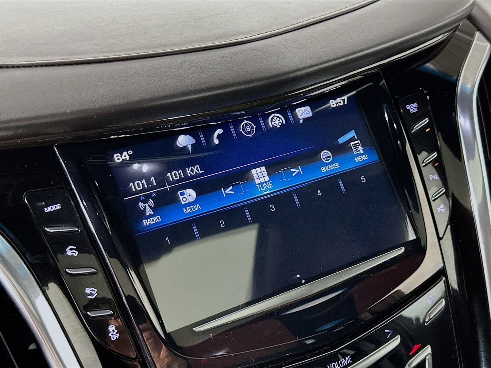 Used 2017 Cadillac Escalade Platinum AWD/4WD image 17
