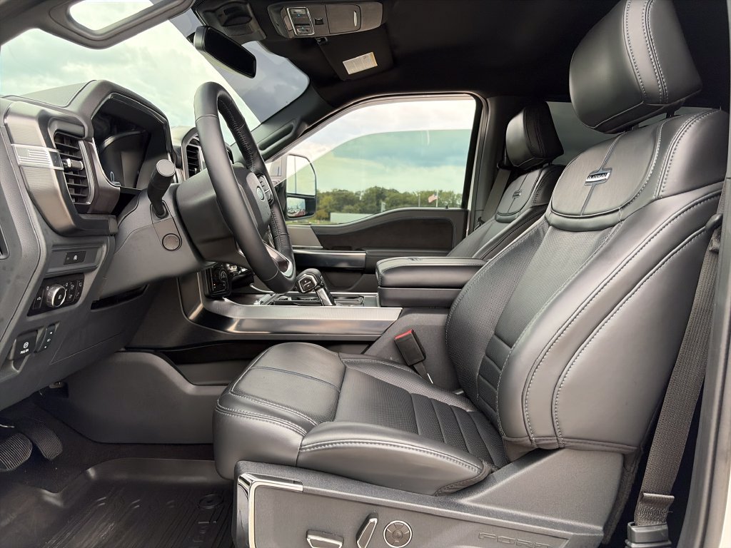 Used 2025 Ford F150 Platinum w/ FX4 Off-Road Package AWD/4WD image 20