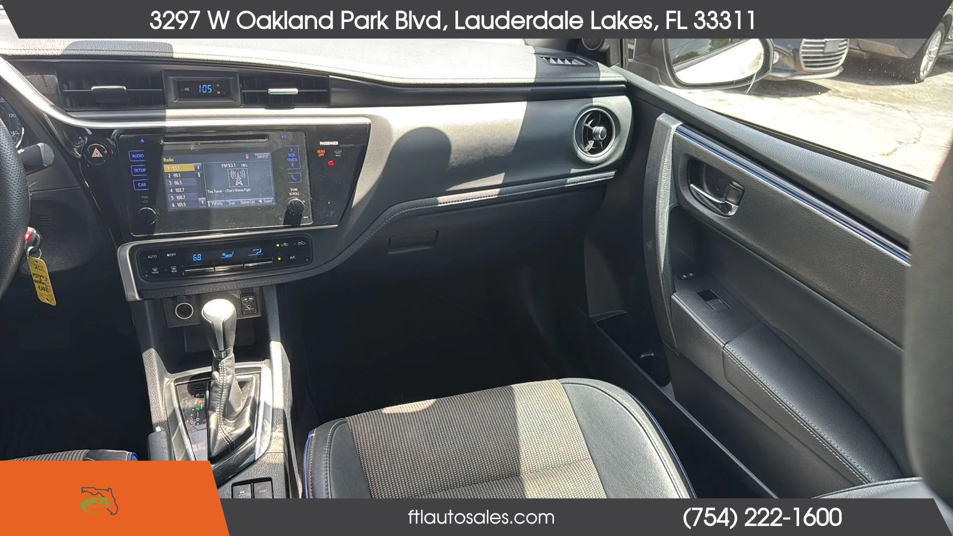 Used 2017 Toyota Corolla SE FWD image 24