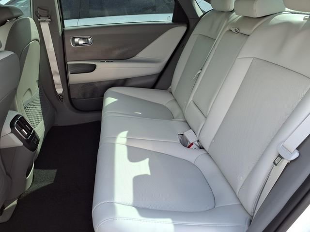 New 2025 Hyundai Ioniq 6 SEL image 8