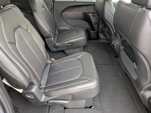 New 2026 Chrysler Pacifica Select image 28