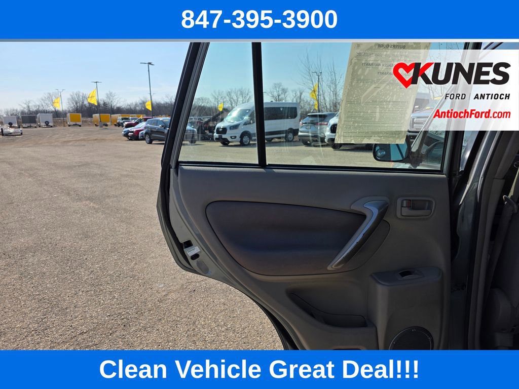 Used 2004 Toyota RAV4 2WD image 13