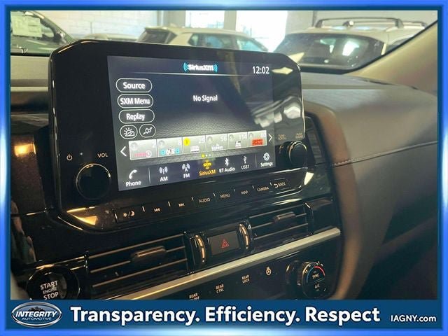 Certified 2025 Nissan Pathfinder SL AWD/4WD image 27