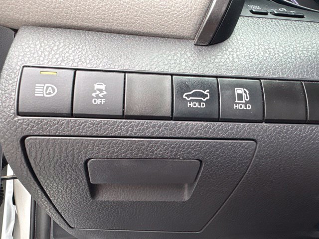 Used 2023 Toyota Camry SE FWD image 26