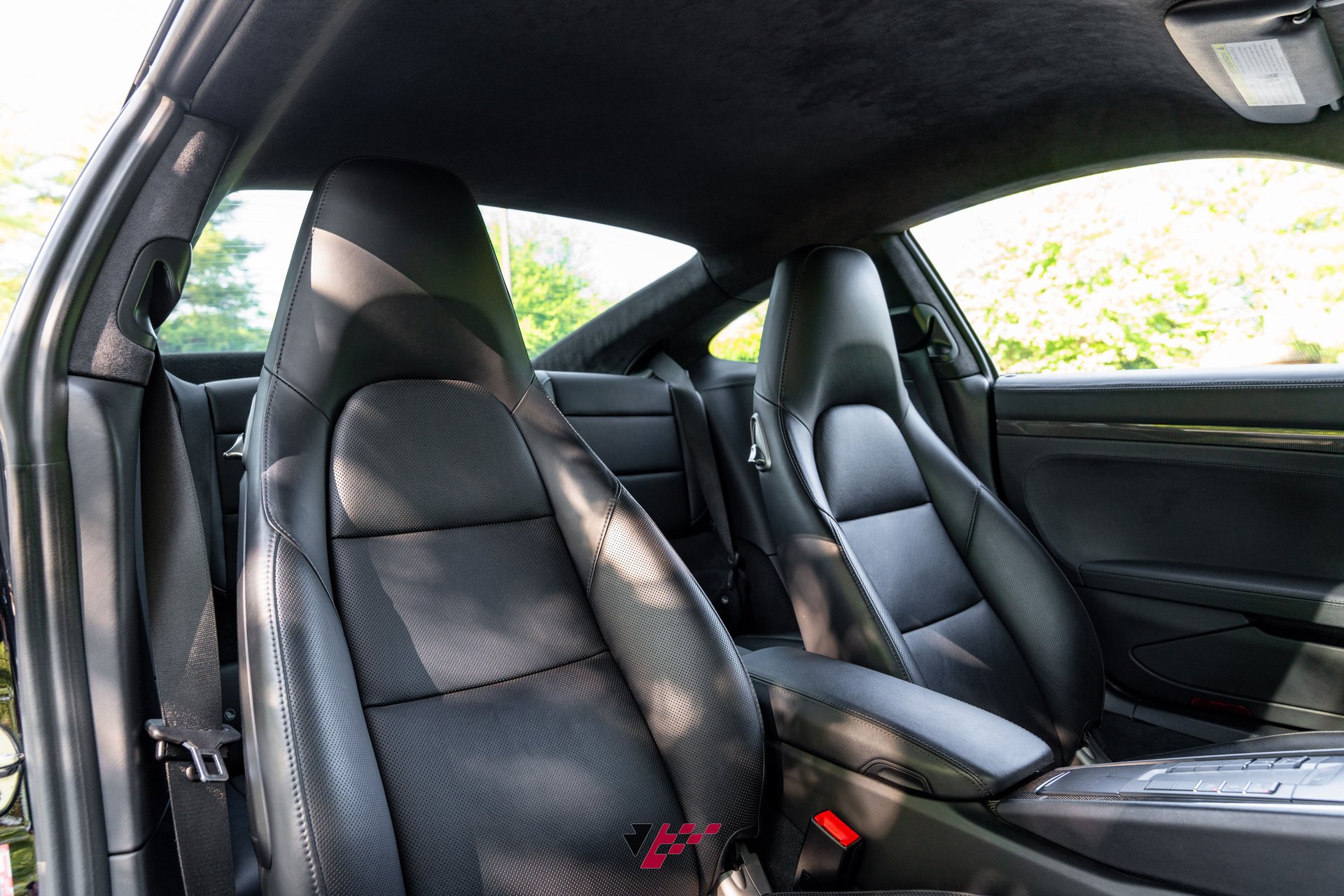 Used 2017 Porsche 911 Turbo S AWD/4WD image 38