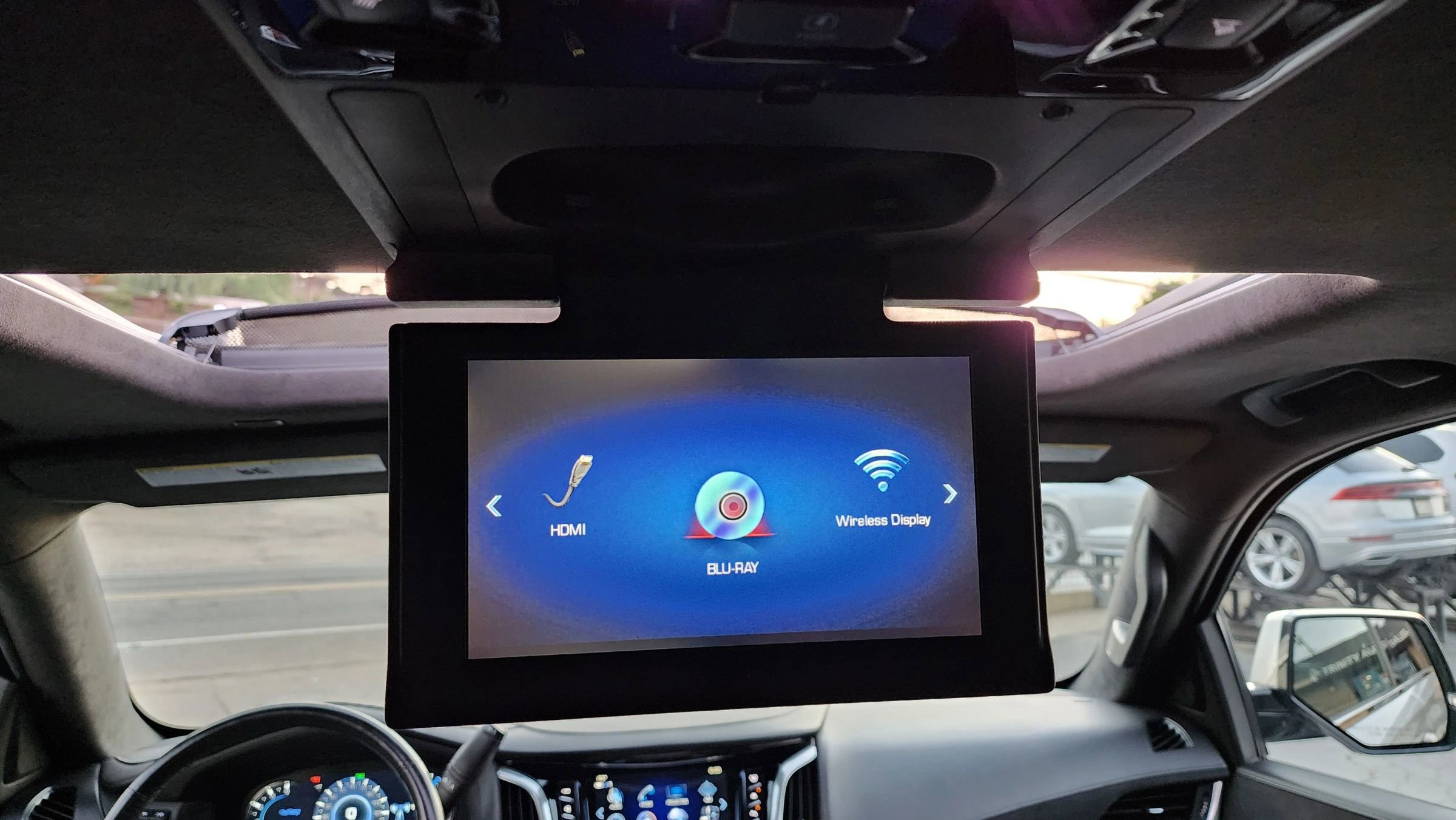 Used 2020 Cadillac Escalade Platinum image 16