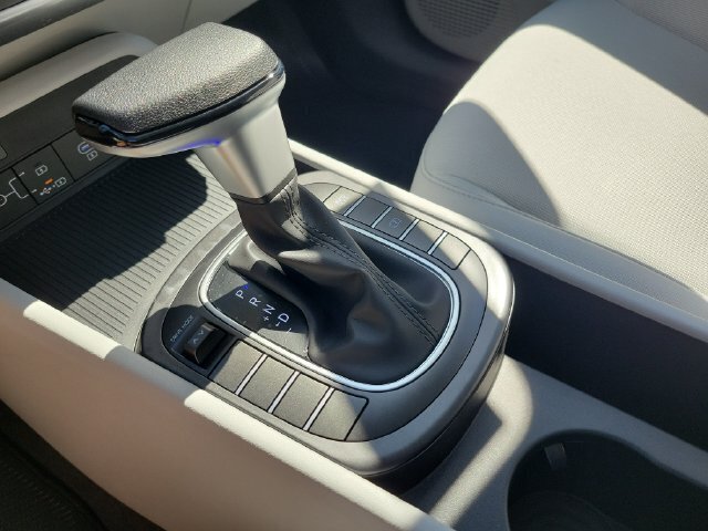 New 2026 Hyundai Kona SE FWD image 15