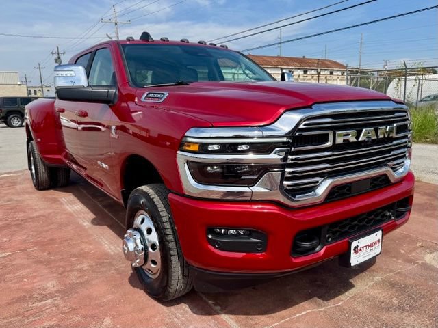 New 2027 RAM 3500 Laramie AWD/4WD image 3